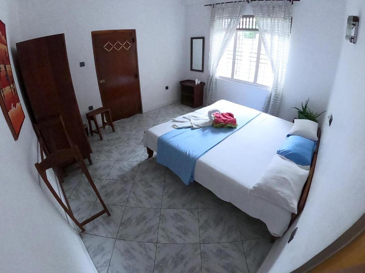 Happy Tuna Guesthouse Hikkaduwa Luaran gambar
