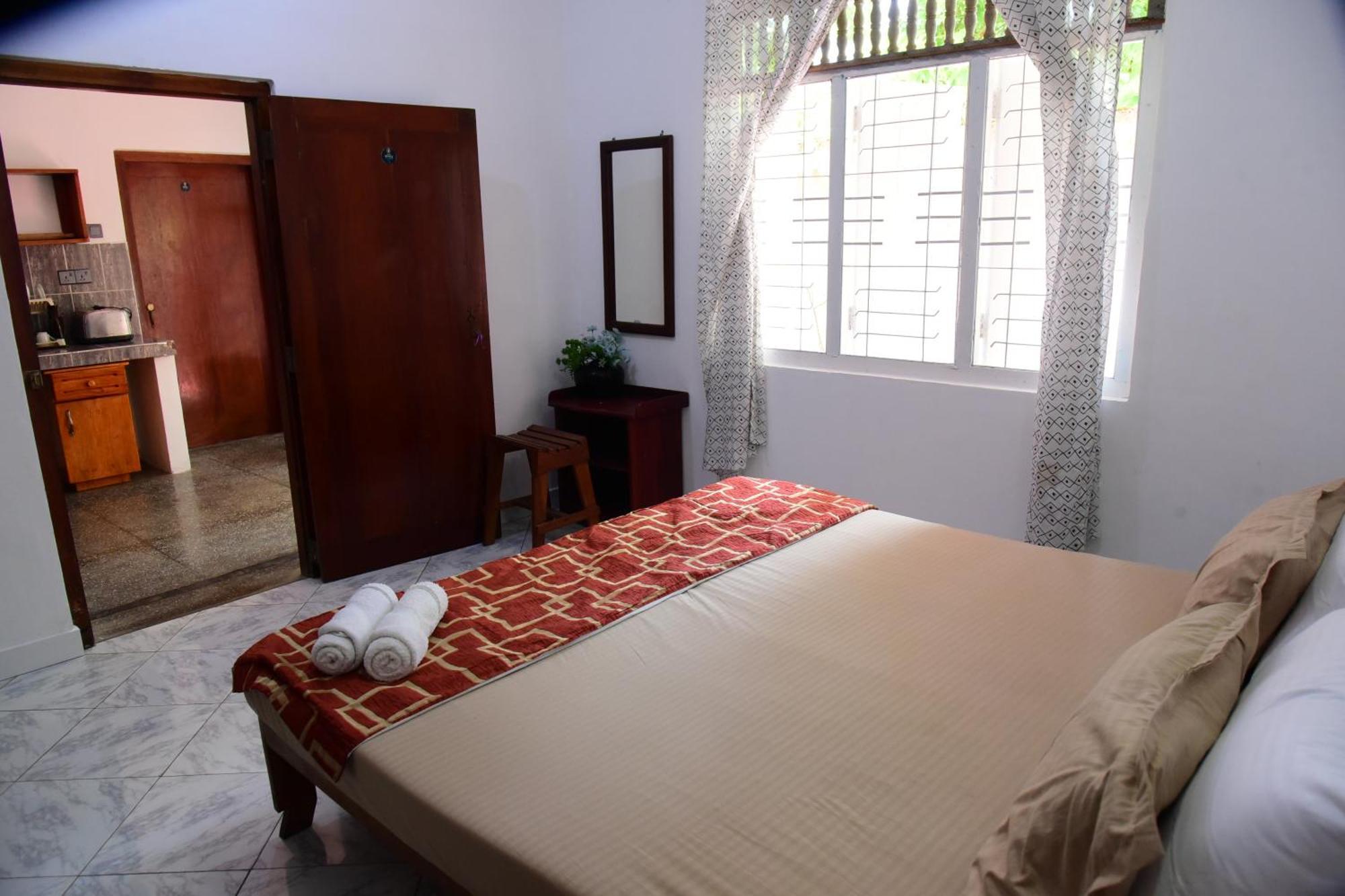 Happy Tuna Guesthouse Hikkaduwa Luaran gambar