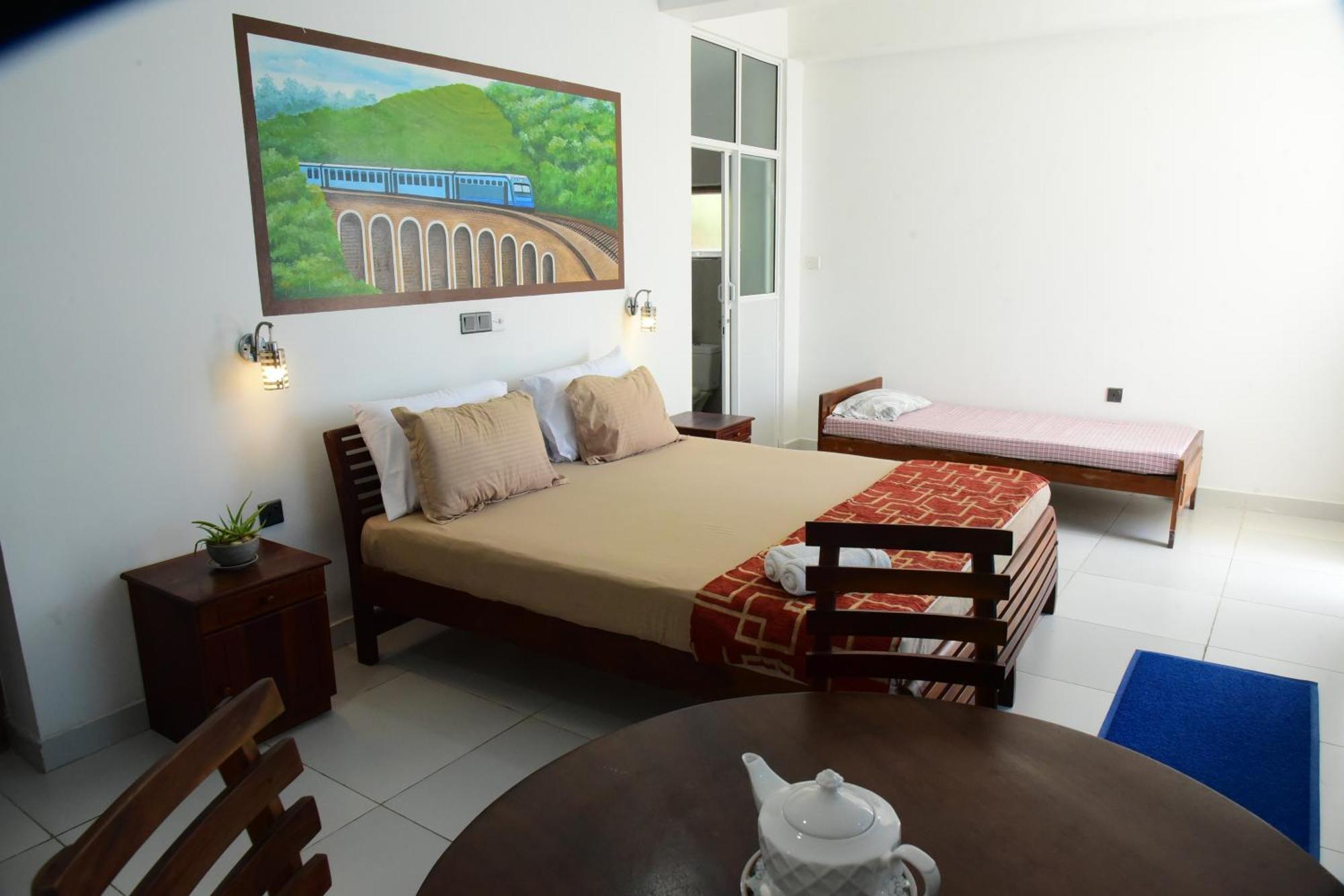 Happy Tuna Guesthouse Hikkaduwa Luaran gambar